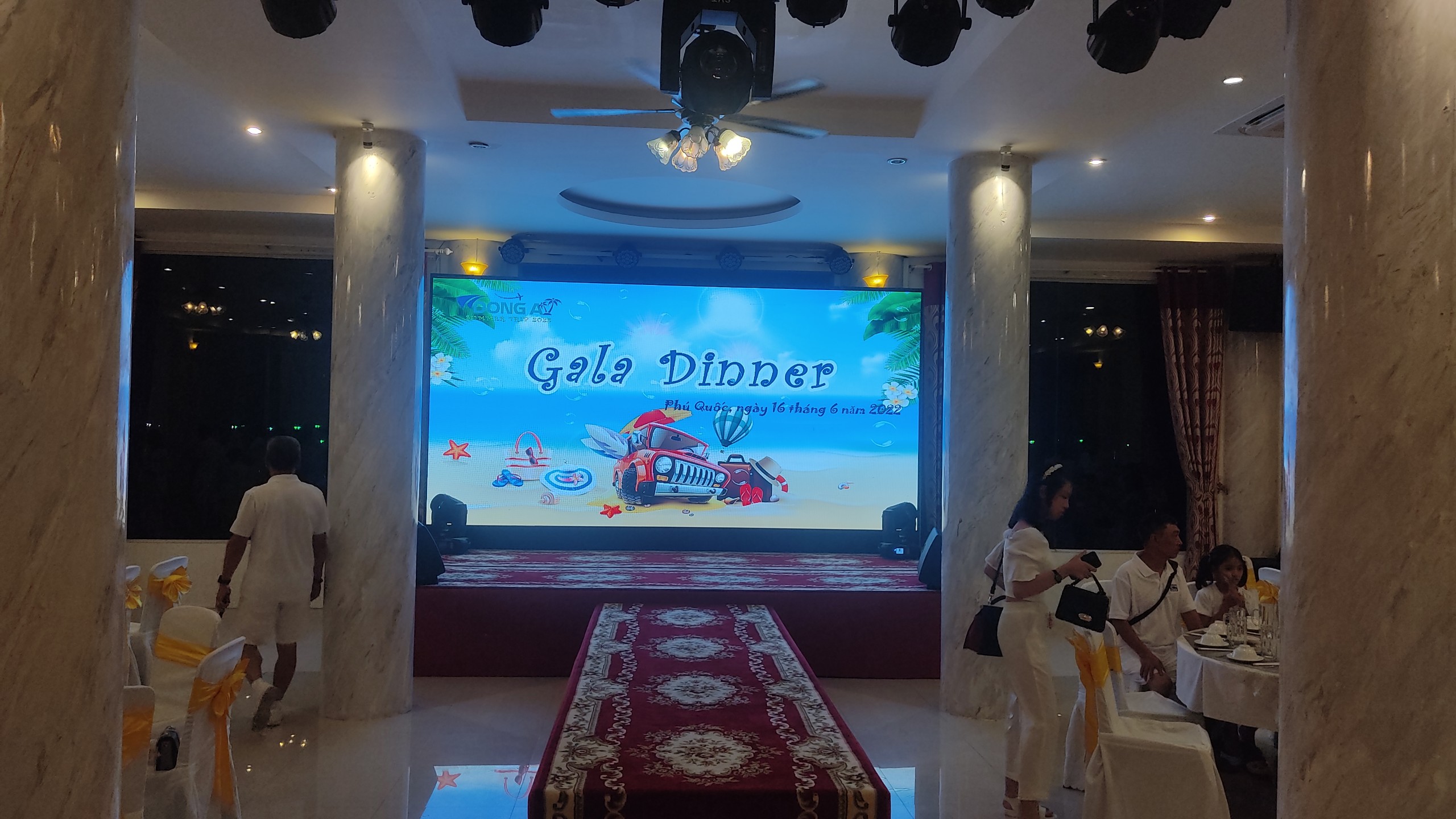Đêm Gala Dinner trong chuyến du lich Phú Quốc của đại gia đình Đông Á P1 - Đông Á Summer Trip 2022