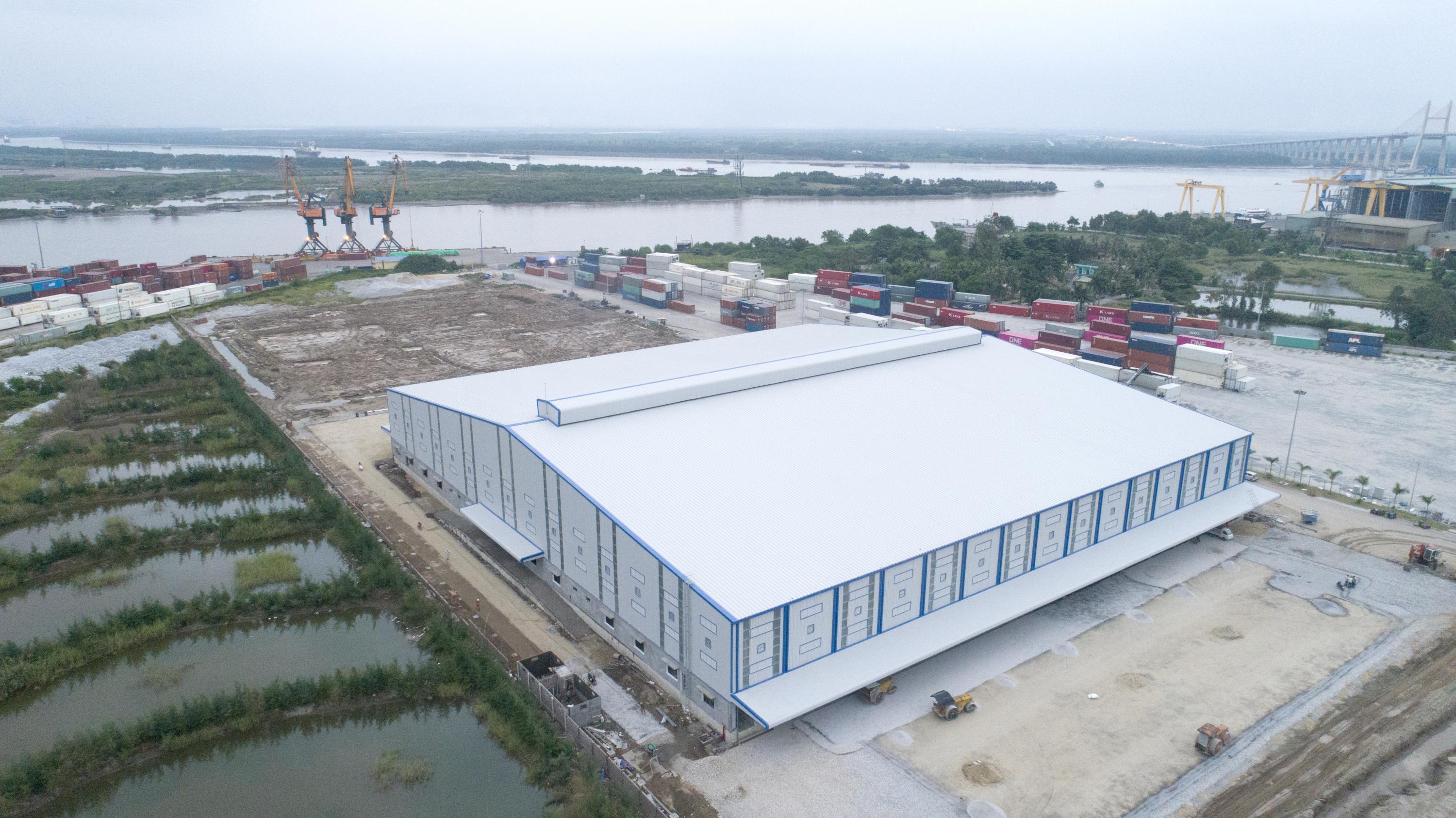 INVESTMENT IN FINISHING INFRASTRUCTURE AT DINH VU LINE